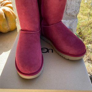 UGG Bailey Bow II Boot